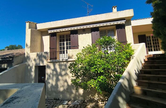 Avignon Extra-Muros Maison À Vendre de 215 m² (habitables + dépendances en RDC) proche rempart — photo 2
