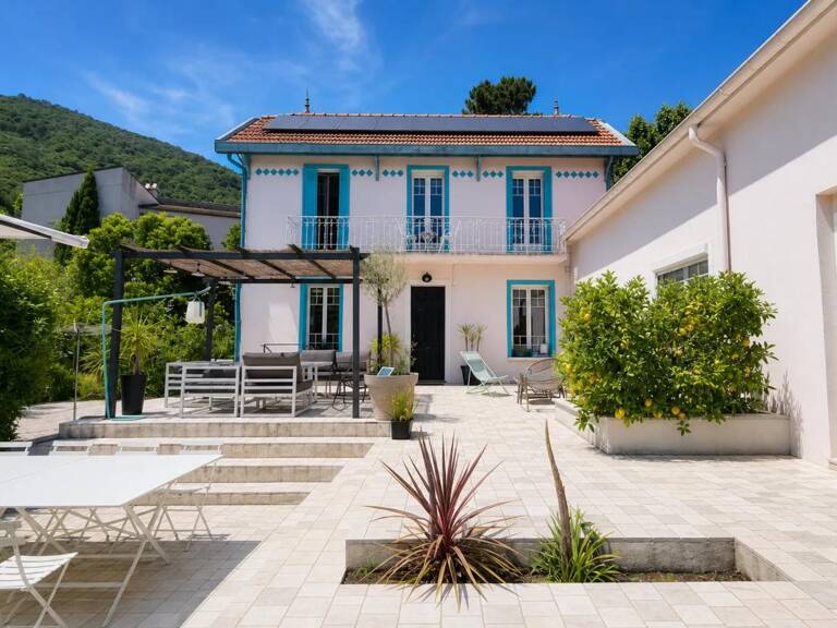 Maison de 12 pièces de 304 m² à Amélie-les-Bains — photo 1