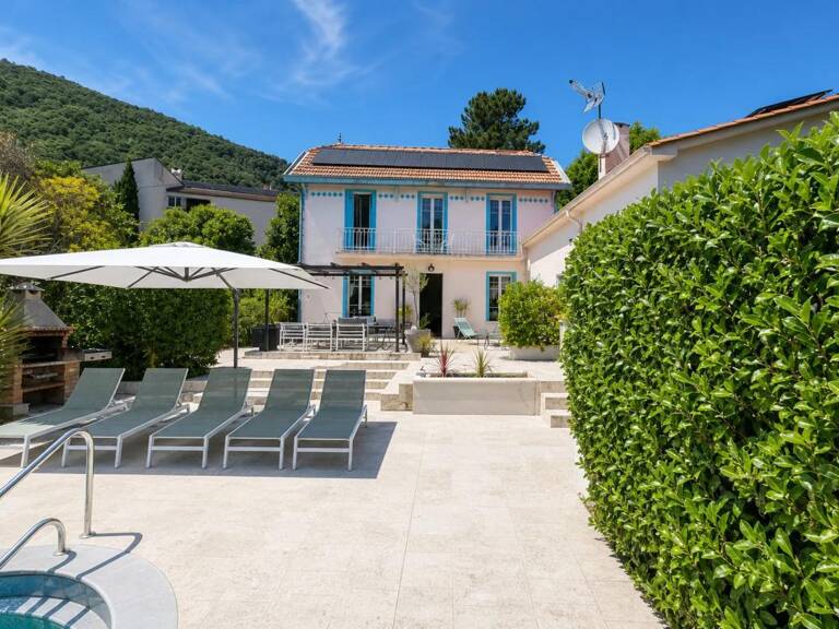 Maison de 12 pièces de 304 m² à Amélie-les-Bains — photo 1