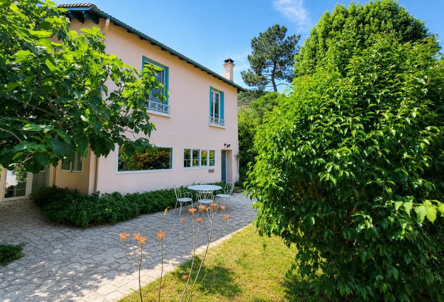 Maison de 12 pièces de 304 m² à Amélie-les-Bains — photo 1