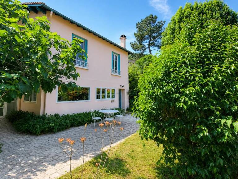 Maison de 12 pièces de 304 m² à Amélie-les-Bains — photo 1