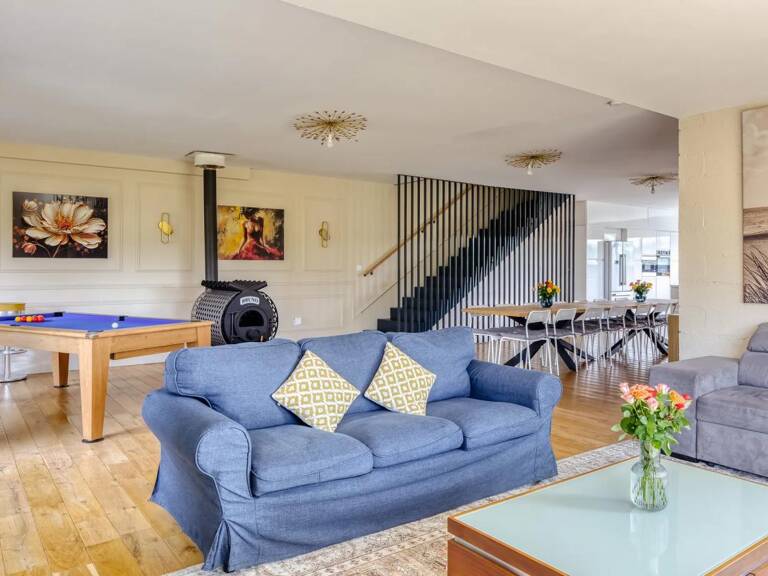 Maison de 7 pièces de 250 m² situé à Caumont — photo 1