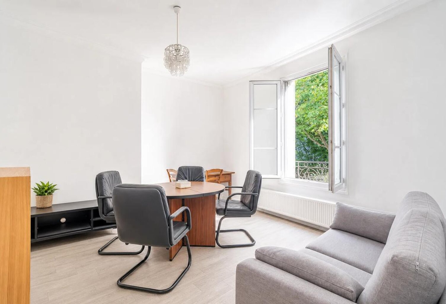 Appartement 2 pièces de 42 m² à Asnières-sur-Seine — photo 1