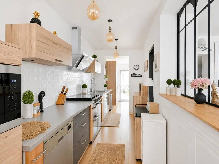 Maison de 5 pièces de 135 m² à Pont-Saint-Esprit — photo 1
