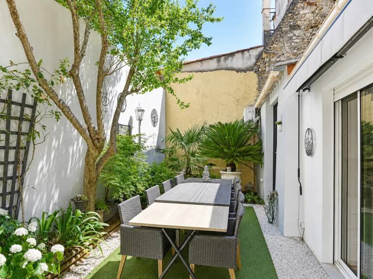 Maison de 5 pièces de 135 m² à Pont-Saint-Esprit — photo 1