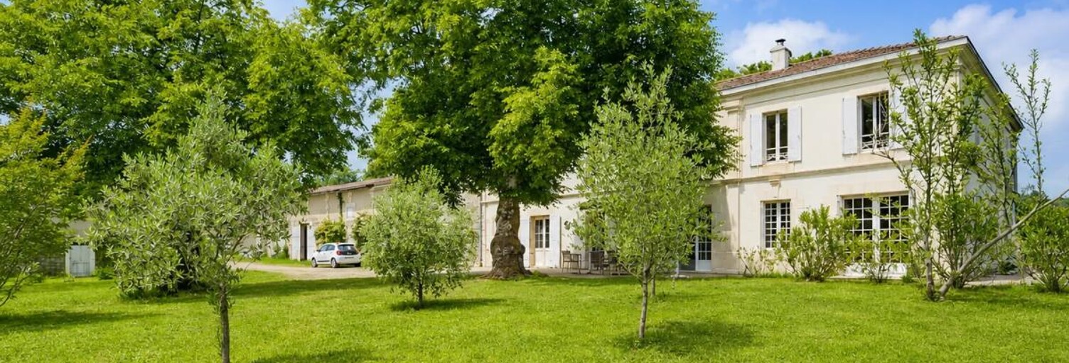 Maison 9 Pièces 250 m² à vendre à Clérac (17270)