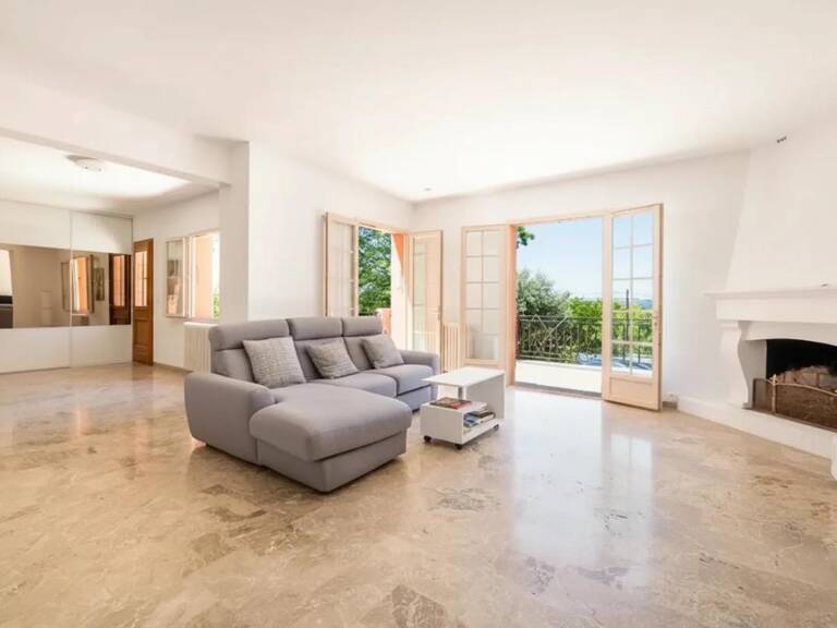 Maison de 6 pièces de 132 m² + studio de 33 m² et garage de 27m² — photo 1