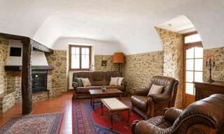 Maison 10 Pièces 197 m² à vendre à Saint-Florent-sur-Auzonnet (30960)