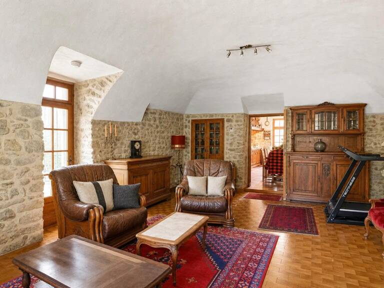 Maison de 10 pièces de 197 m² à Saint-Florent-sur-Auzonnet — photo 1