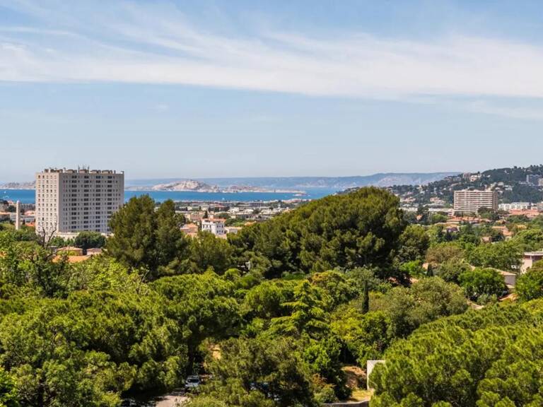 Appartement T3 de 70 m² à Mazargues 13009 Portes des Calanques — photo 1