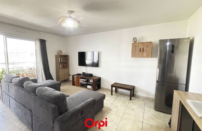 ORPI - SAINT BENOIT - VENTE d'un appartement 2 pièces — photo 4