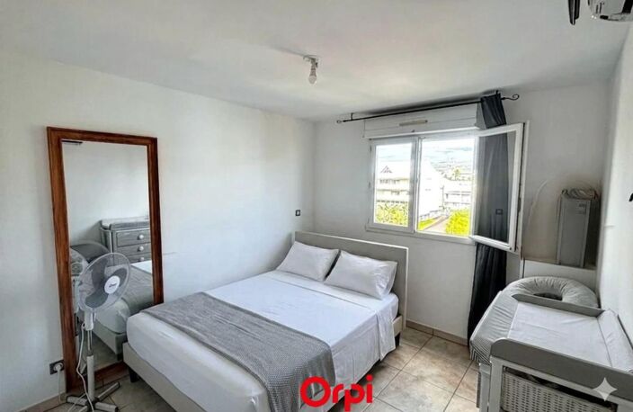 ORPI - SAINT BENOIT - VENTE d'un appartement 2 pièces — photo 5
