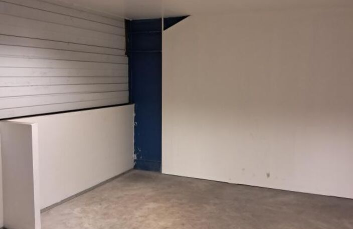 BUREAUX A LOUER 400 & 500 m2 -ZAC RAVINE A MARQUET — photo 4