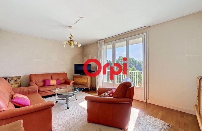 T4 de 79m2 au 9ème et dernier étage avec vue dégagée — photo 2