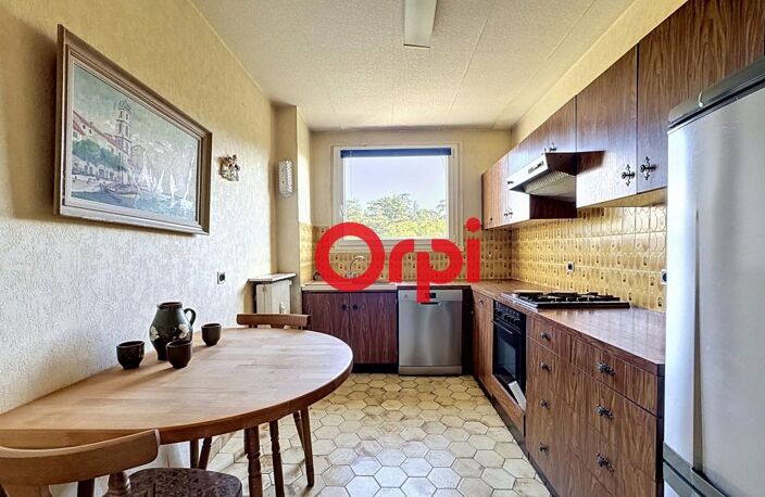 T4 de 79m2 au 9ème et dernier étage avec vue dégagée — photo 5