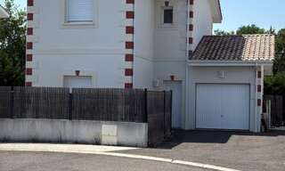 Maison 5 Pièces 104 m² à louer à Mios (33380)