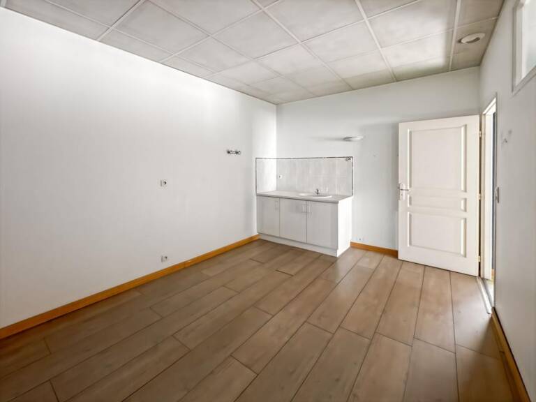 Immeuble de caractère - Entièrement libre — photo 1