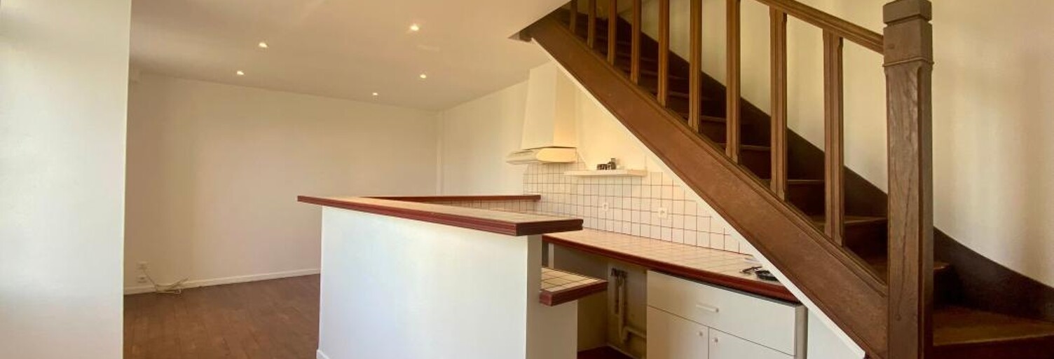 Maison 3 Pièces 46 m² à louer à Saint-Mont (32400)