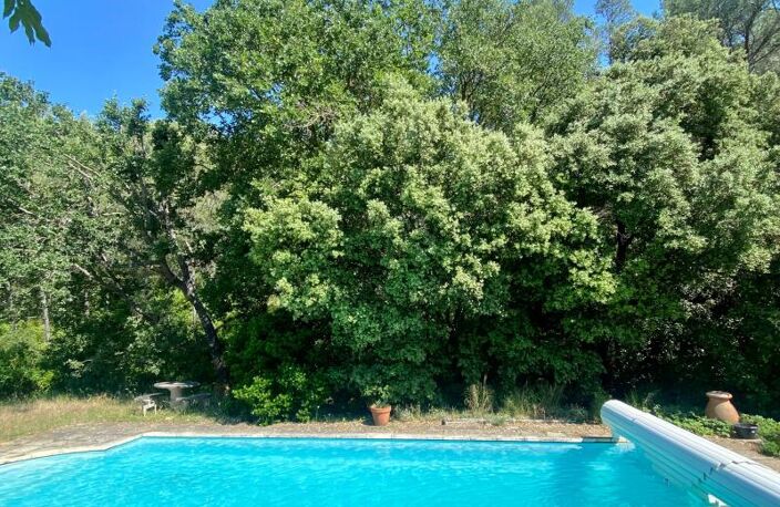 Bastide T6 avec garage piscine dépendances — photo 2