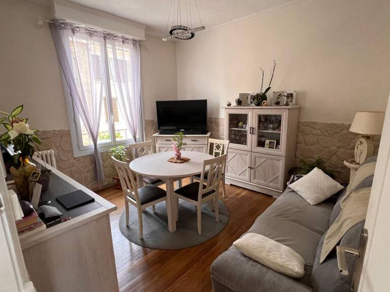 Maison À Vendre — photo 1