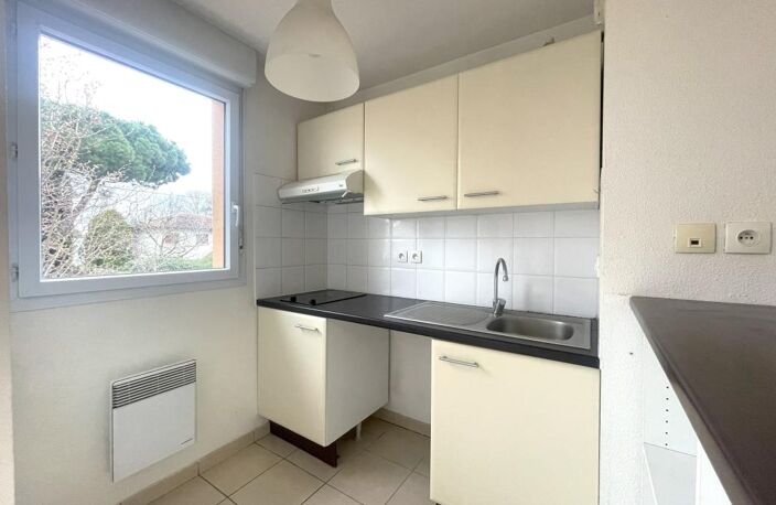 Appartement T2 de 41 m² avec balcon et 2 places de parking — photo 4