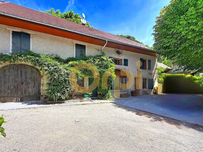 Maison À Vendre — photo 1