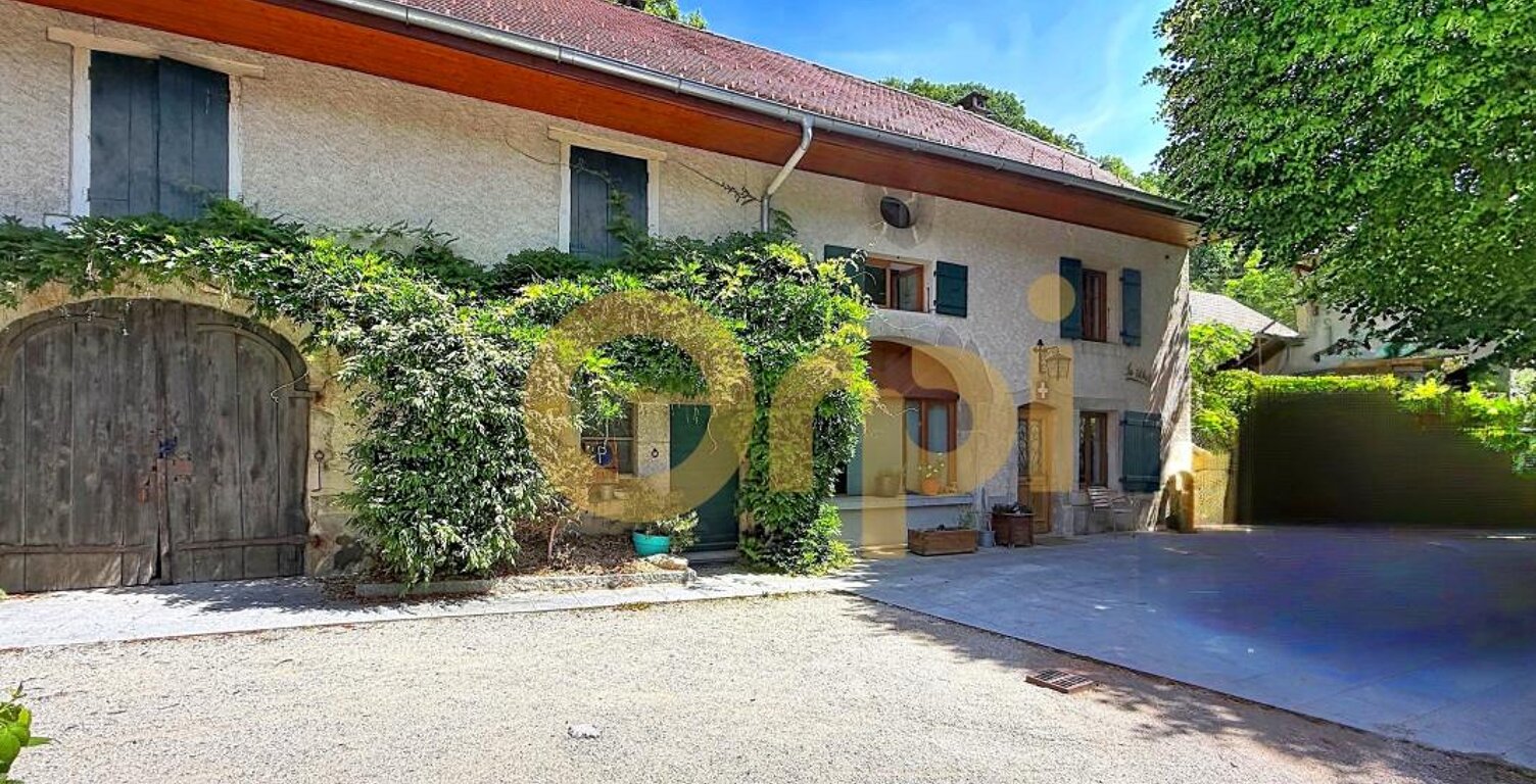 Maison À Vendre — photo 1