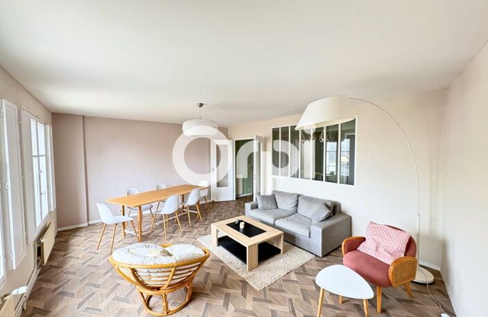 Élégant duplex au cœur de la cité médiévale — photo 4