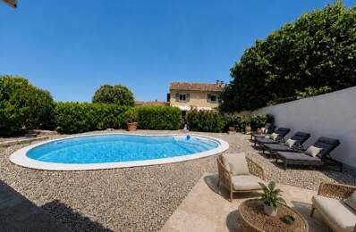 St Rémy de Provence - Mas à fort potentiel - 200 m²  avec dépendances, piscine, poolhouse, garage isolé — photo du bien