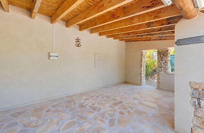 St Rémy de Provence - Mas à fort potentiel - 200 m²  avec dépendances, piscine, poolhouse, garage isolé — photo 3