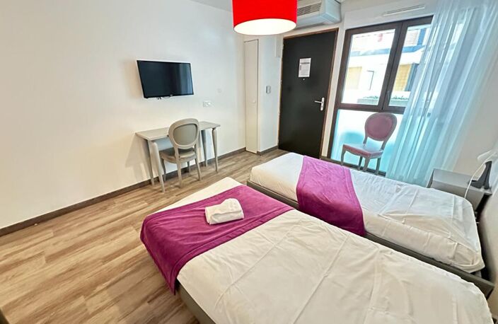 Studio de charme dans une résidence de vacances à Éguilles — photo 3