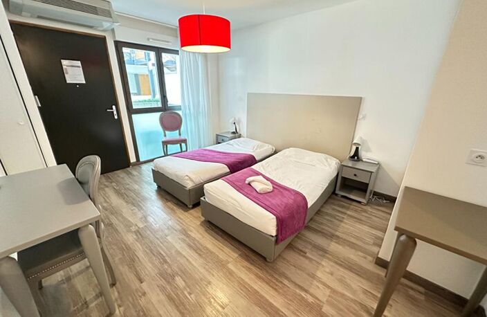 Studio de charme dans une résidence de vacances à Éguilles — photo 4