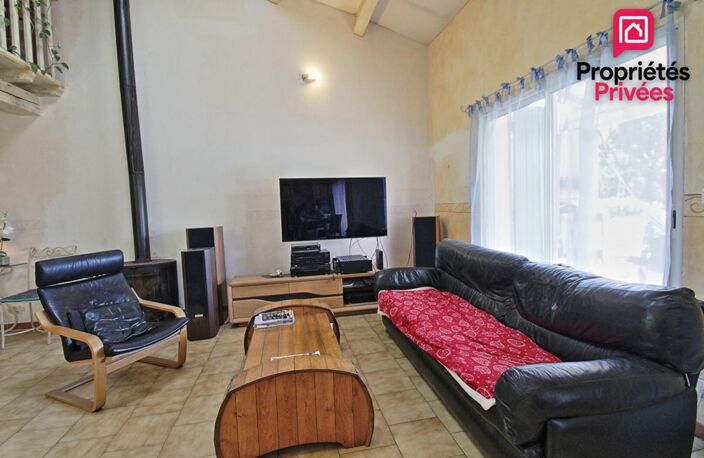 A VENDRE - GRAVESON: Maison de plain-pied avec garage et jardin — photo 3