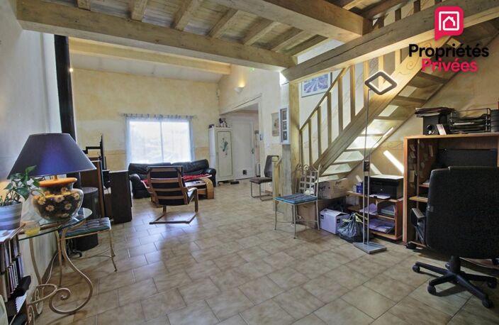 A VENDRE - GRAVESON: Maison de plain-pied avec garage et jardin — photo 4