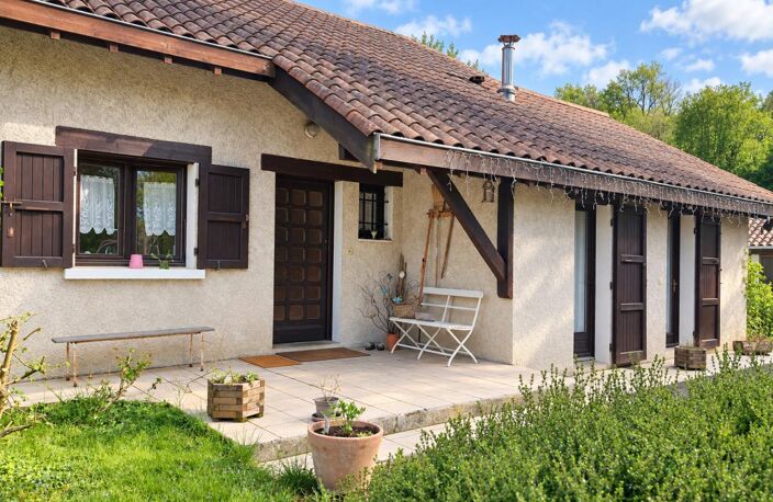 Maison familiale 173 m² ? 5 chambres ? Terrain de 3 105 m² ? Double garage — photo 3