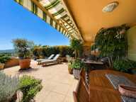 BORMES-LES-MIMOSAS - LE PIN - APPARTEMENT VUE MER AUX ALLURES DE VILLA — photo 3