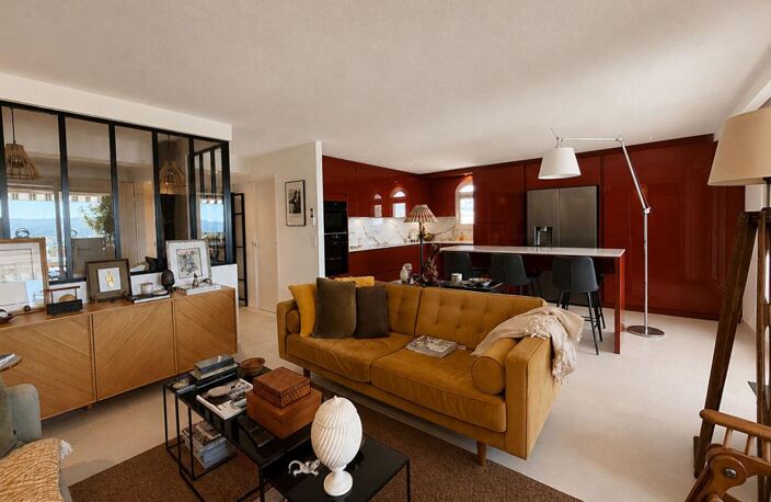 BORMES-LES-MIMOSAS - LE PIN - APPARTEMENT VUE MER AUX ALLURES DE VILLA — photo 5