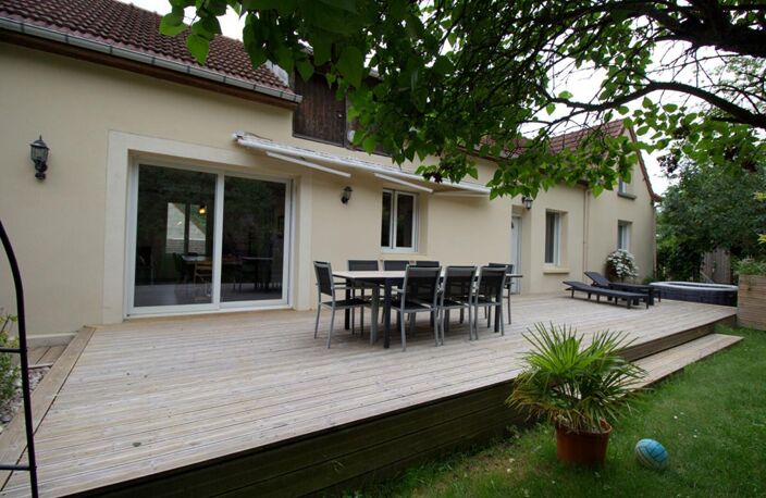 Maison de caractère de 140 m² avec vie de plain-pied, grand terrain et fort potentiel d'évolution — photo 3