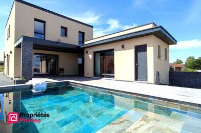 Maison 5 pièces 499000 €