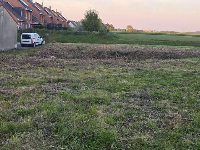 Terrain à bâtir — photo du bien