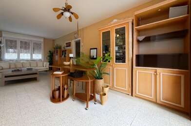 Maison 5 pièces 270380 €