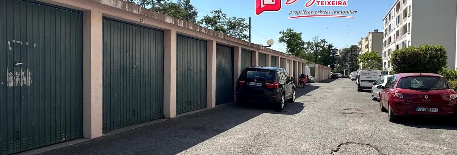 Garage   m² à vendre à Fréjus (83600)