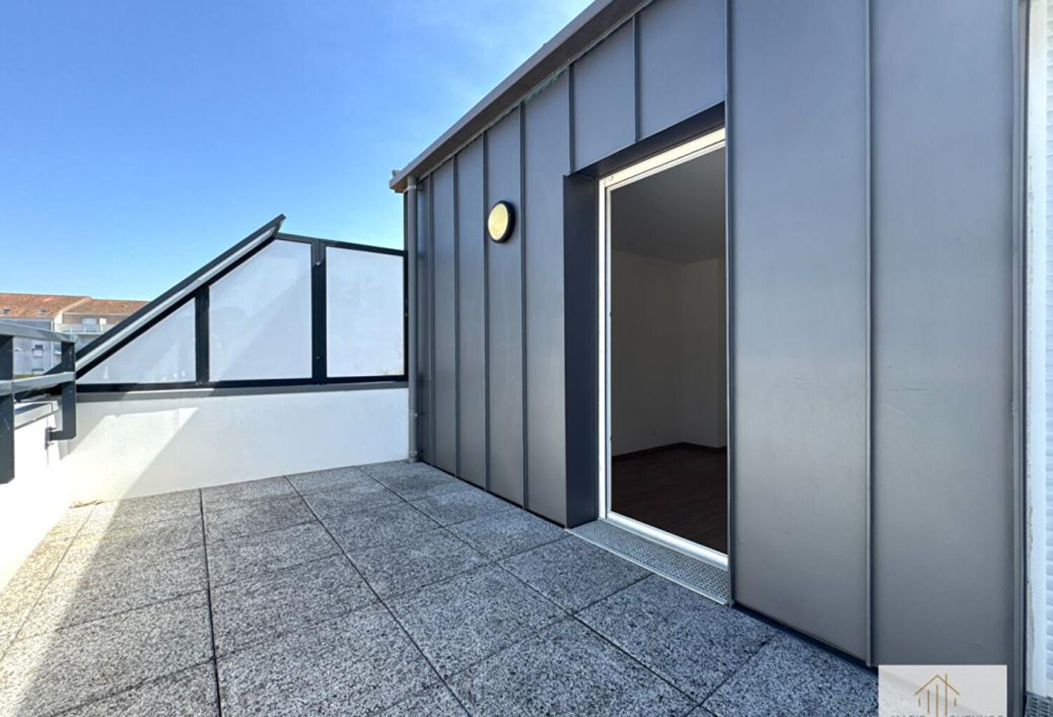 Appartement 3 pièce(s) 66 m2 avec terrasse de 14m2 en dernier étage — photo 1