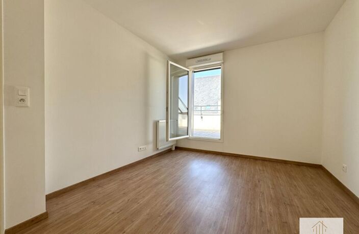 Appartement 3 pièce(s) 66 m2 avec terrasse de 14m2 en dernier étage — photo 5