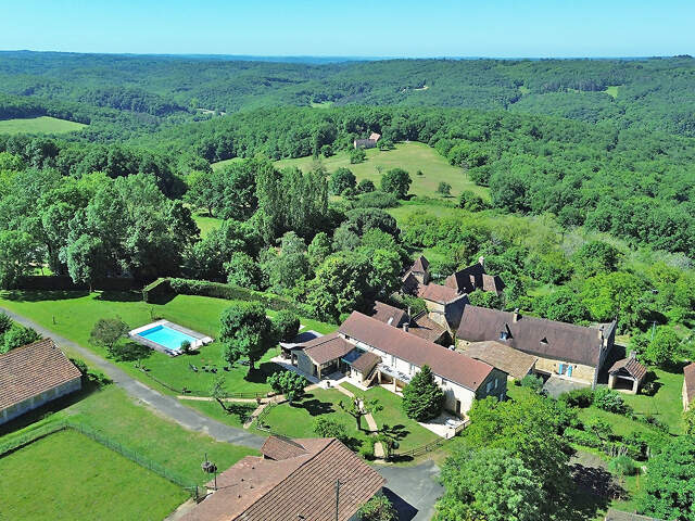 Propriété les Eyzies De Tayac Sireuil 297 m2 — photo du bien