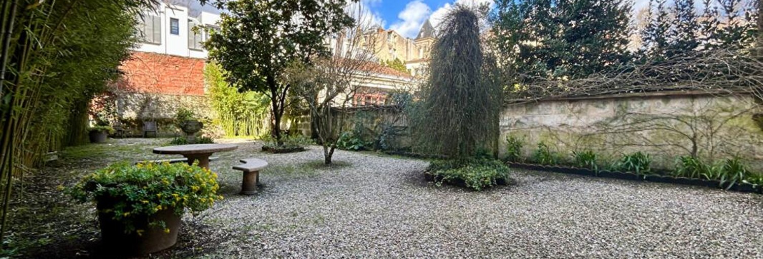 Maison 14 Pièces 304 m² à vendre à Bordeaux (33000)