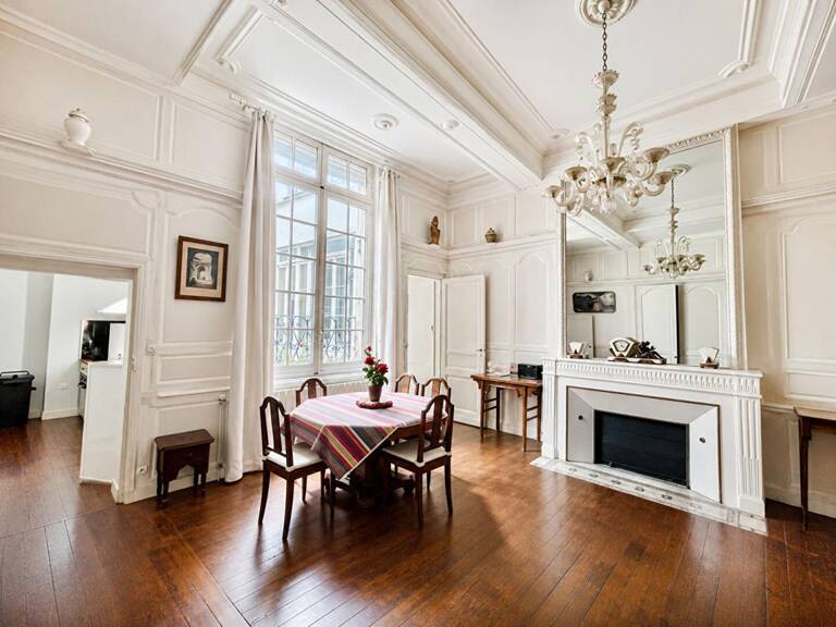 Vente T4 100m2 BORDEAUX (33000) — photo 1