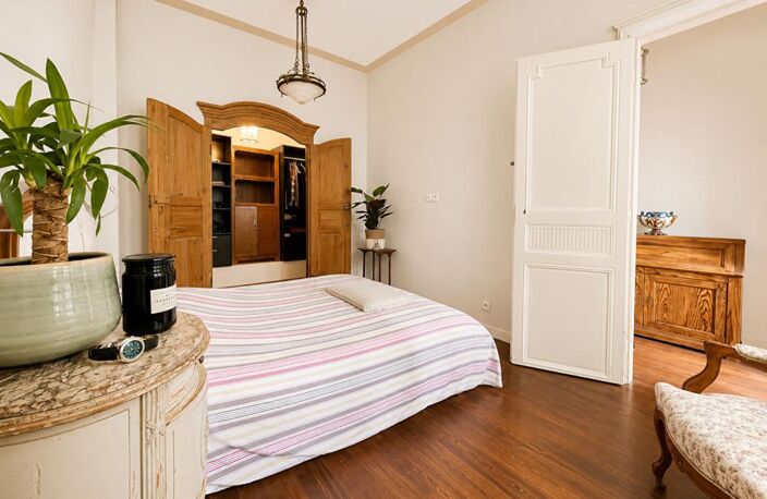Vente T4 100m2 BORDEAUX (33000) — photo 3