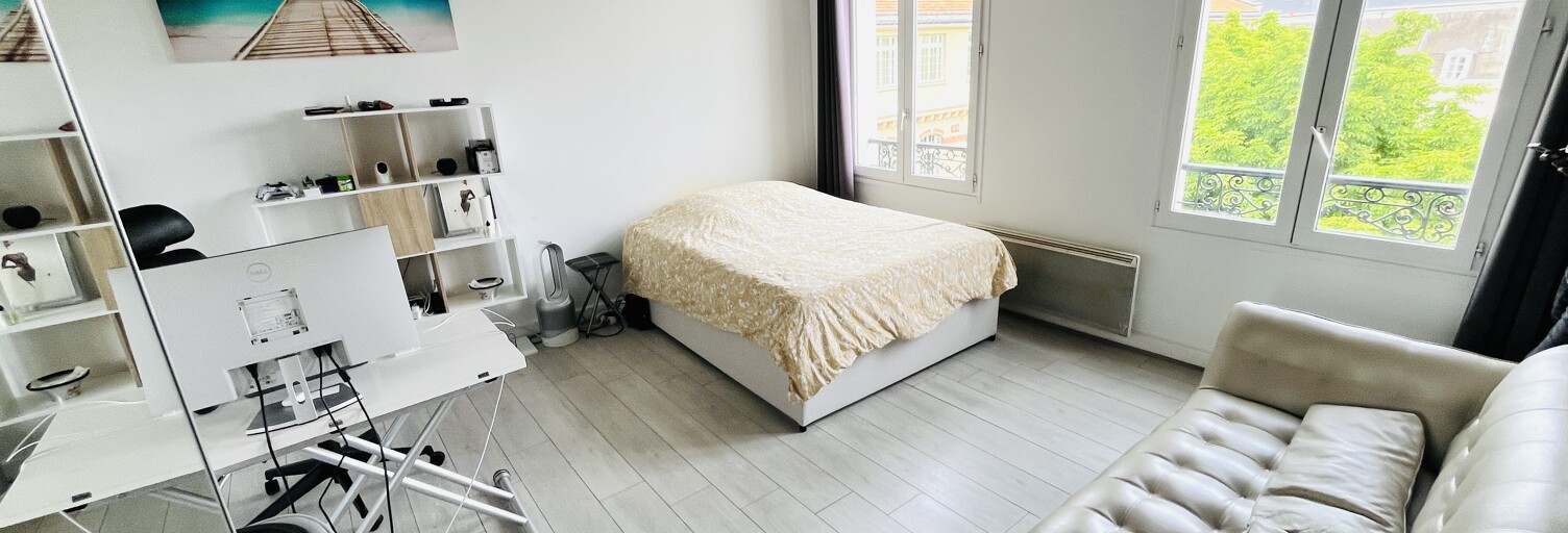 Appartement 1 Pièce 24 m² à vendre à Saint-Germain-en-Laye (78100)