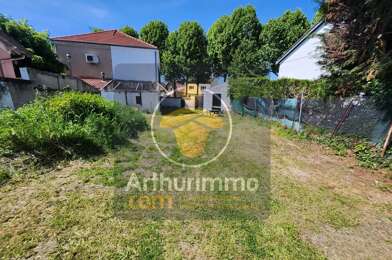 Terrain  231000 €
